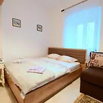 Old Town Experience - Studio Apartment